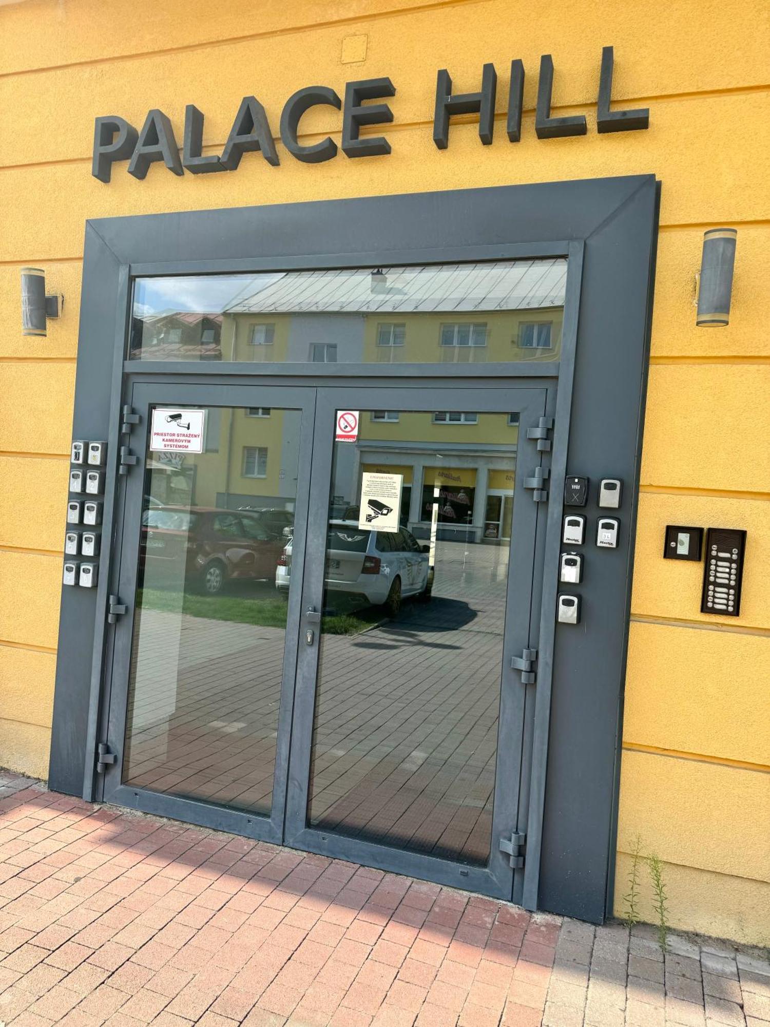 Palace Hill Apartment 3L Poprad Esterno foto