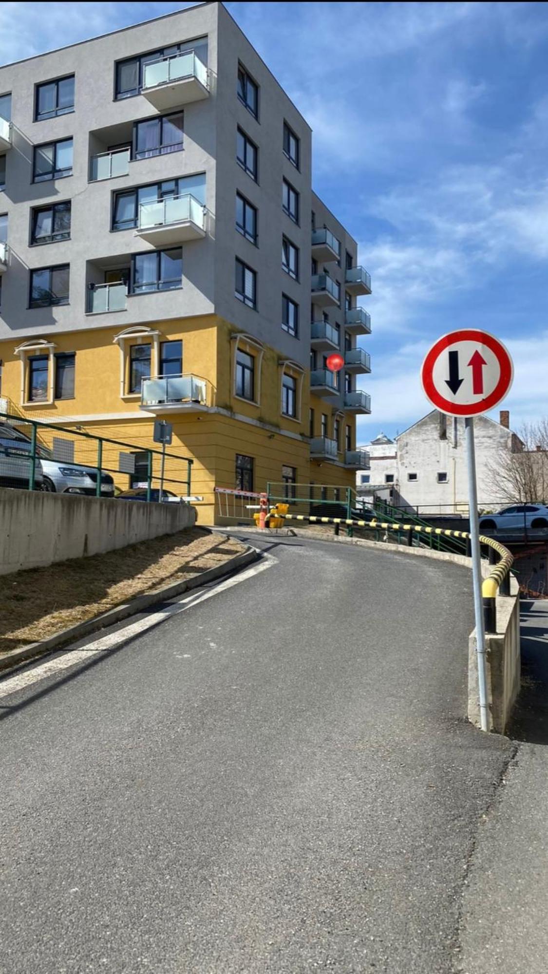 Palace Hill Apartment 3L Poprad Esterno foto